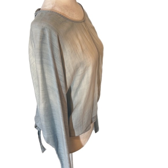 NWOT Chelsea and Violet Chambray Shirt Open Back With Tie Size L - Picture 3 of 12